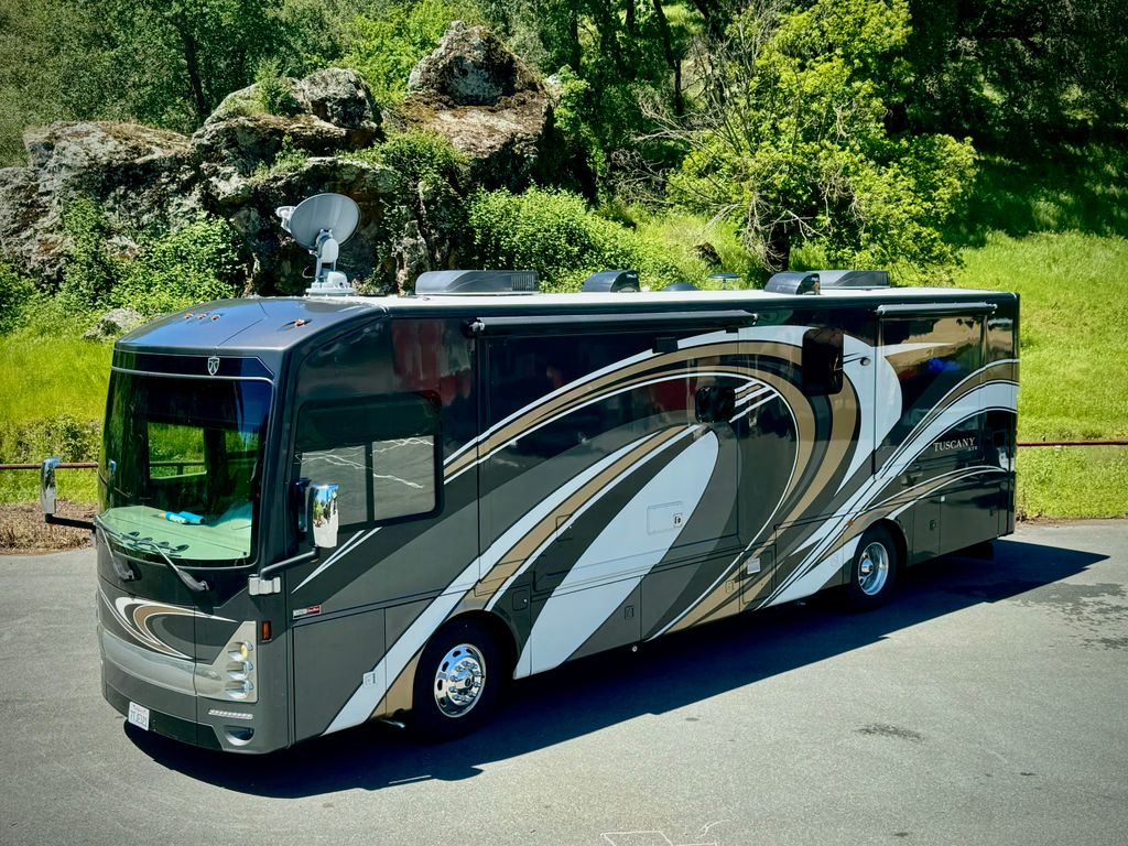 2016 Thor Motor Coach Tuscany XTE 36MQ - National Vehicle