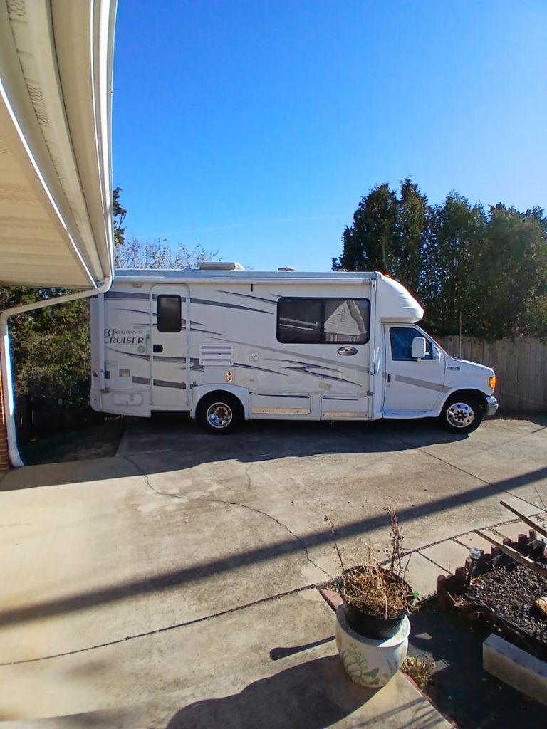 2005 Gulf Stream Conquest B Touring Cruiser 5230 - National Vehicle