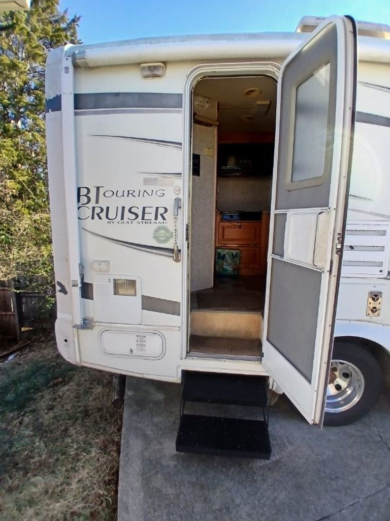 2005 Gulf Stream Conquest B Touring Cruiser 5230 - National Vehicle