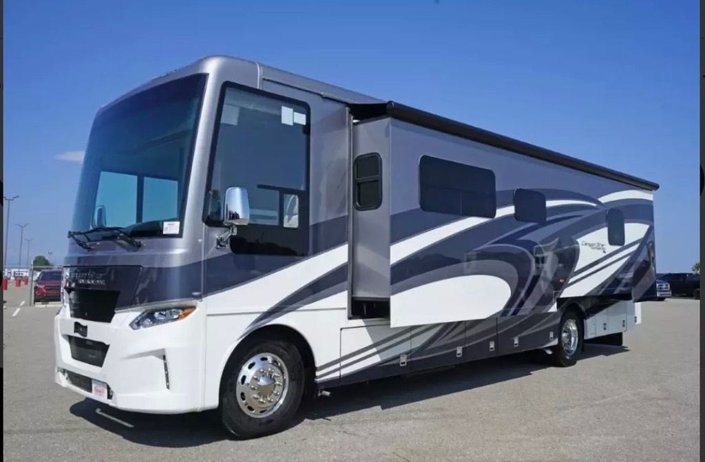 2021 Newmar Canyon Star 3513 - National Vehicle