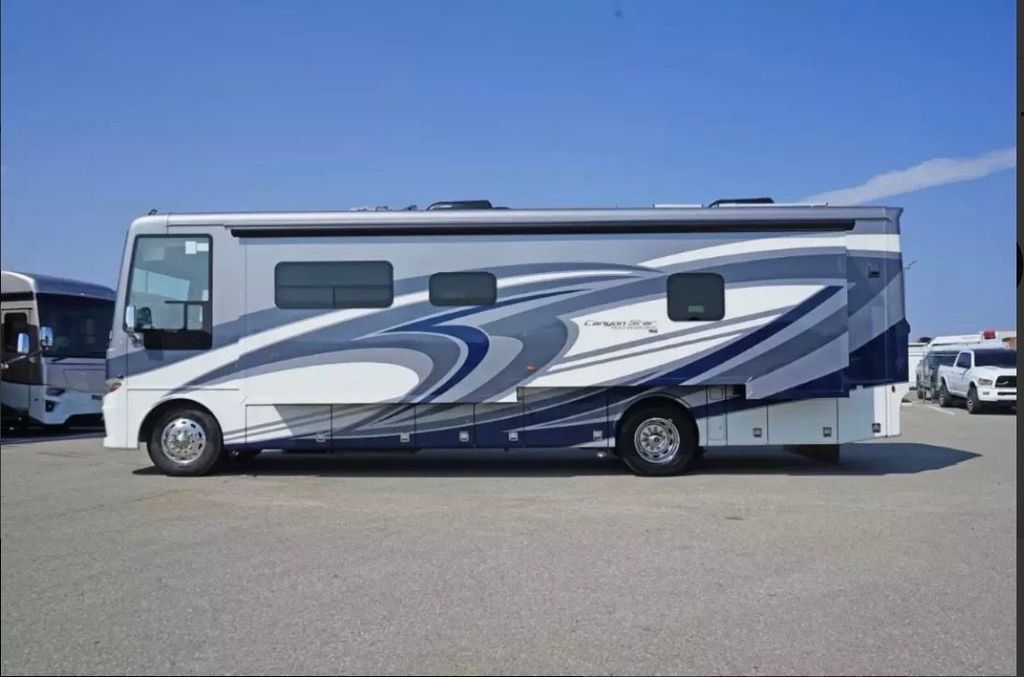 2021 Newmar Canyon Star 3513 - National Vehicle