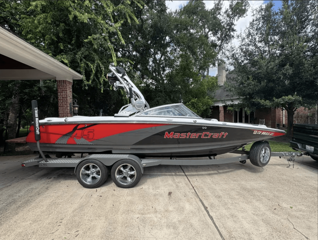 2012 MasterCraft X45 - National Vehicle