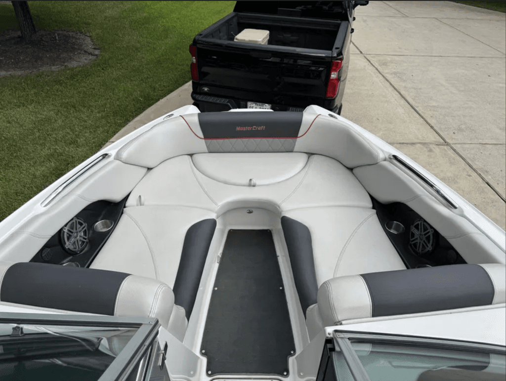 に 2012 MasterCraft X45 - National Vehicle