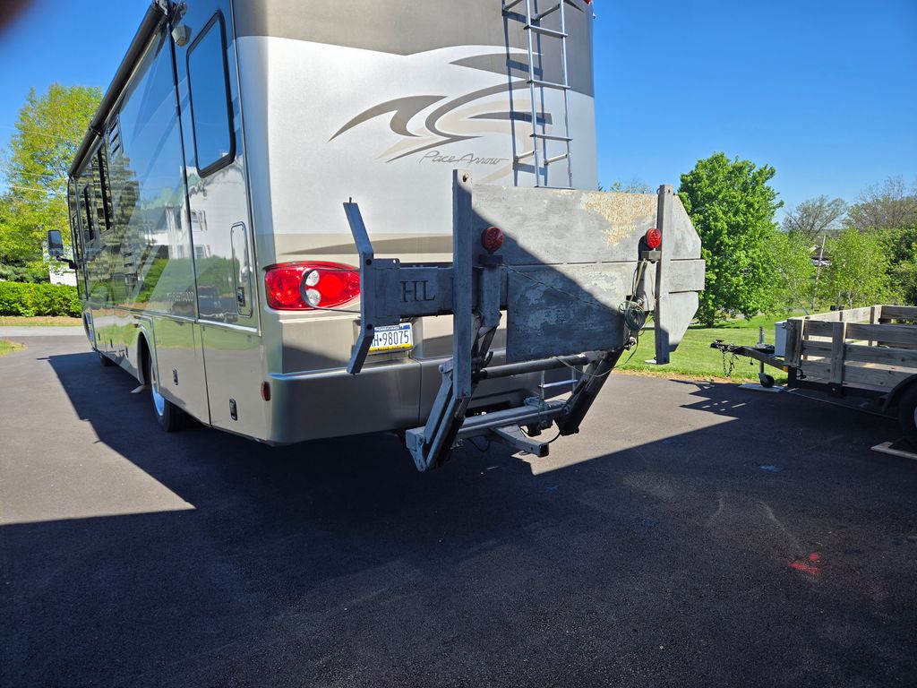 2007 Fleetwood Pace Arrow 36D - National Vehicle