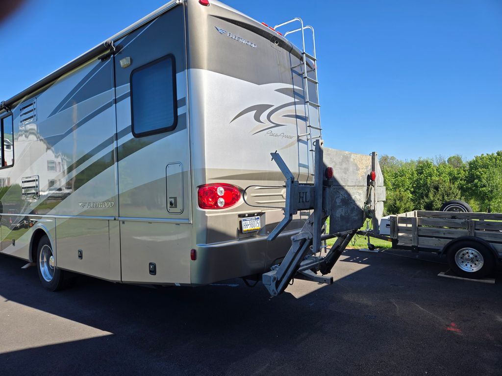 2007 Fleetwood Pace Arrow 36D - National Vehicle
