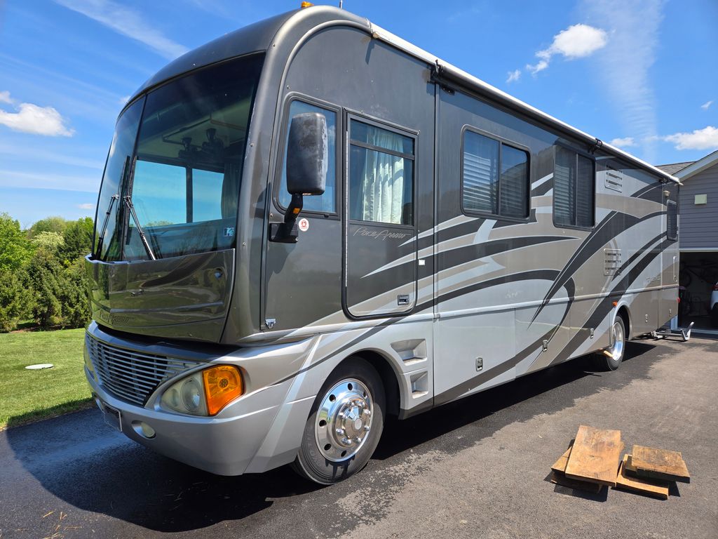 2007 Fleetwood Pace Arrow 36D - National Vehicle