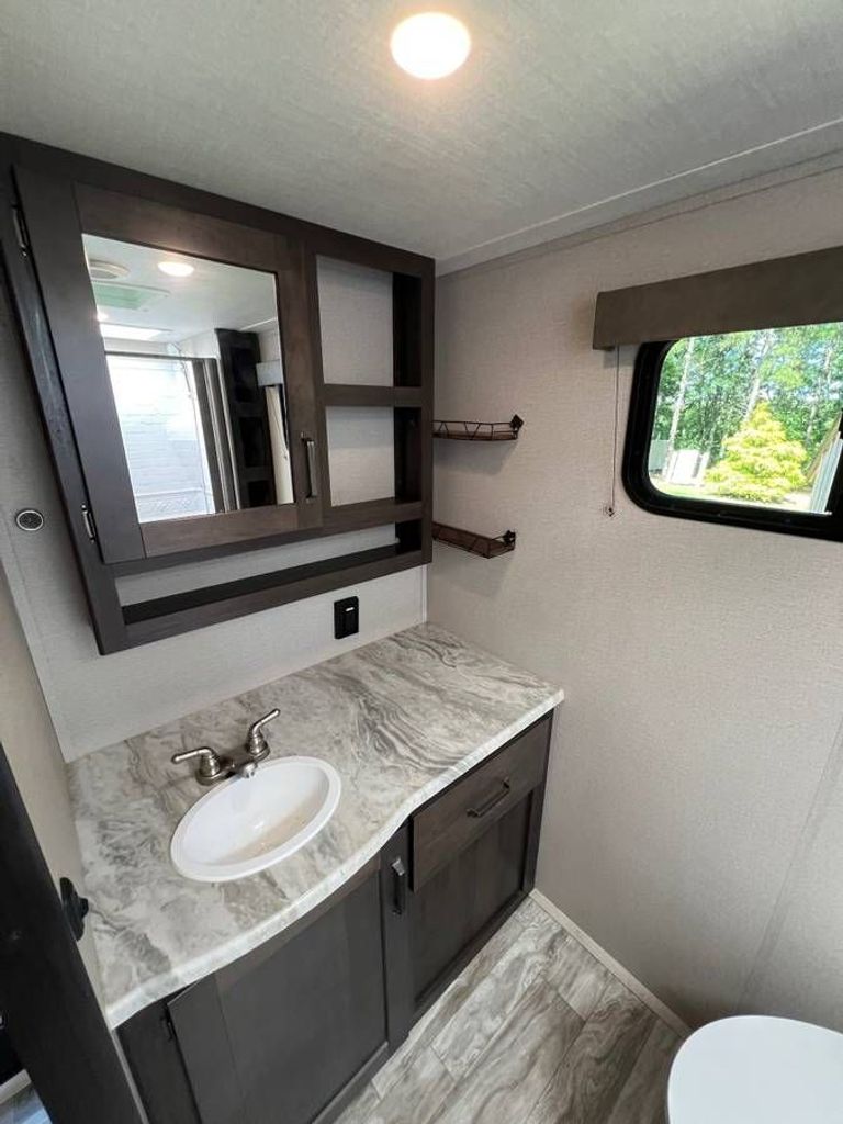 2022 Grand Design Transcend Xplor 221RB - National Vehicle