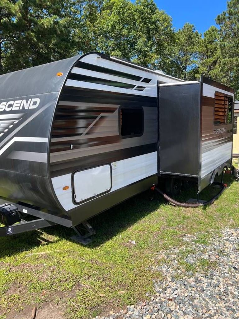 2022 Grand Design Transcend Xplor 221RB - National Vehicle