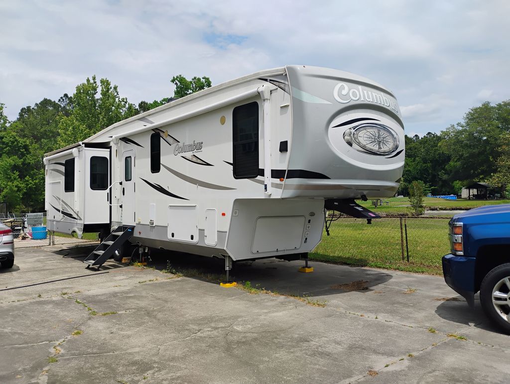 2021 Palomino by Forest River Columbus C 378MBC - National Vehicle