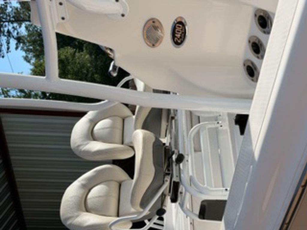 2022 Blue Wave 2400 Pure Bay - National Vehicle