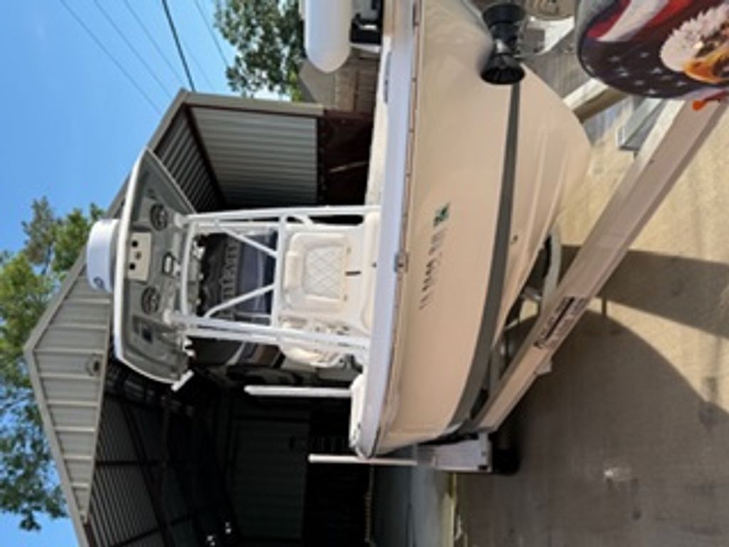 2022 Blue Wave 2400 Pure Bay - National Vehicle