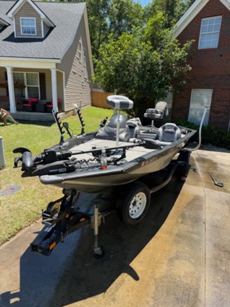 2008 Bass Tracker Pro Team 175 TXW - National Vehicle