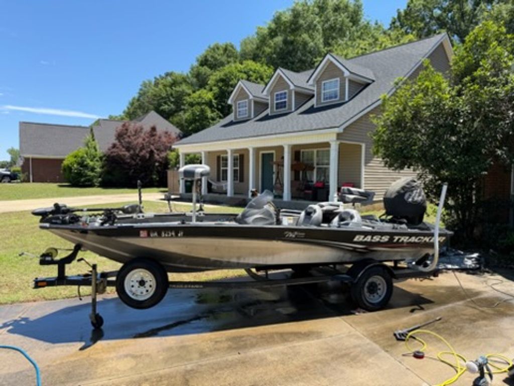 クロム 2008 Bass Tracker Pro Team 175 TXW - National Vehicle