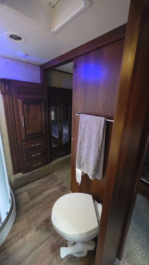 2018 Jayco Eagle 325BHQS - National Vehicle
