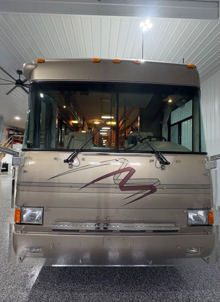 2002 Country Coach Intrigue - National Vehicle