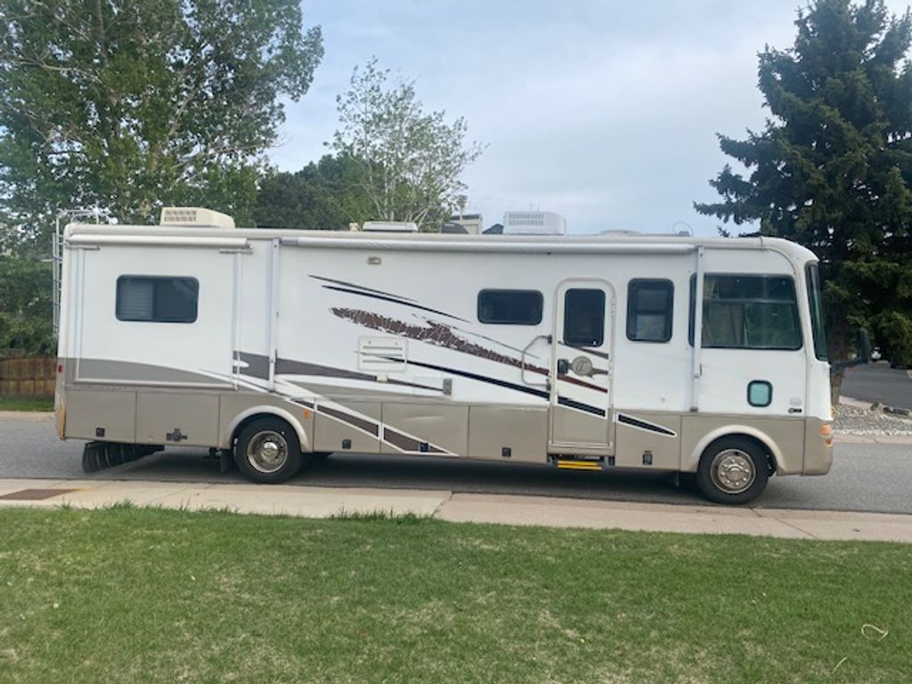 2005 Tiffin Motorhomes Allegro 32BA - National Vehicle