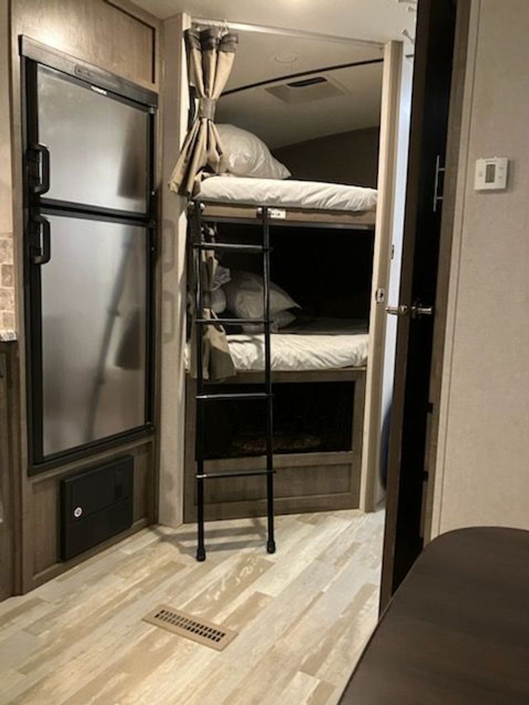 2018 Forest River Surveyor 245BHS - National Vehicle