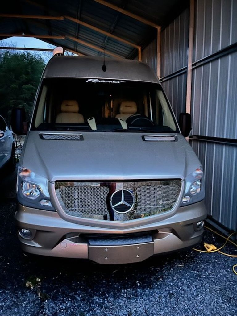 2019 Regency Xalta LX 2 - National Vehicle