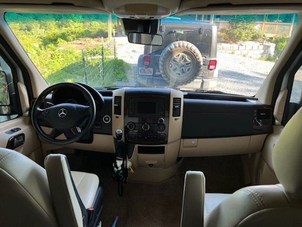 2019 Regency Xalta LX 2 - National Vehicle