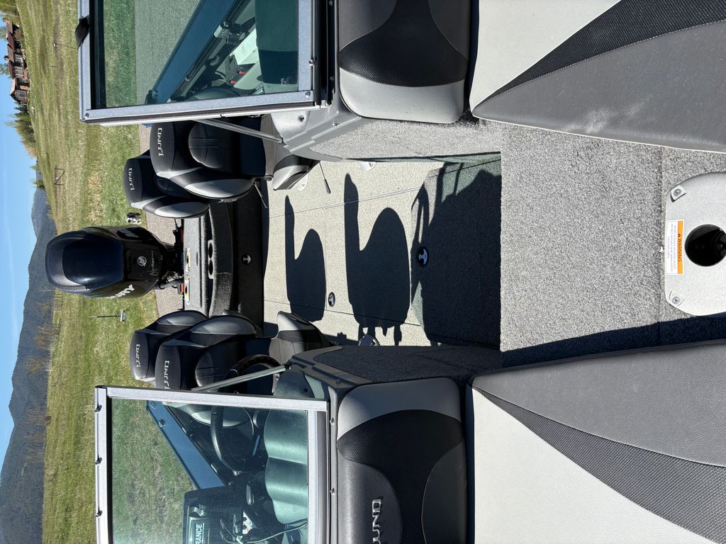 ライブ写真「4」 2017 Lund 1875 Crossover XS - National Vehicle