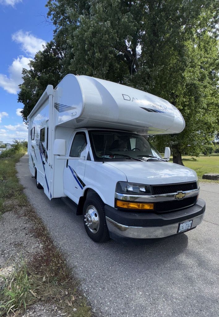 2021 Thor Motor Coach Daybreak 22GO - National Vehicle
