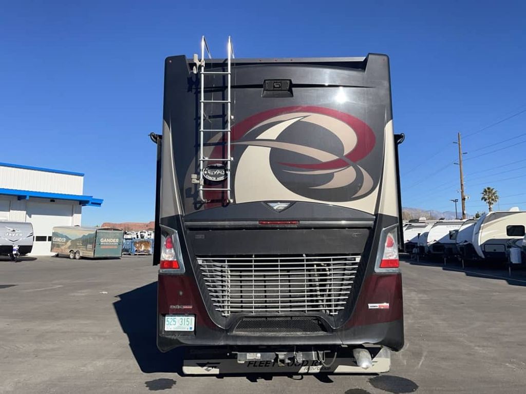 2017 Fleetwood Discovery LXE 40D - National Vehicle