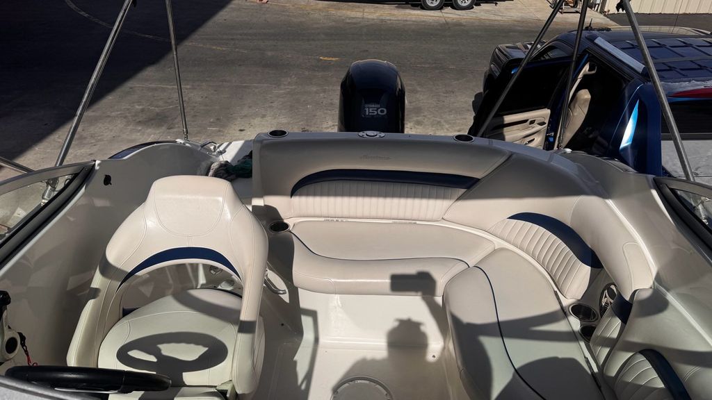 2008 Hurricane SunDeck 2000 - National Vehicle