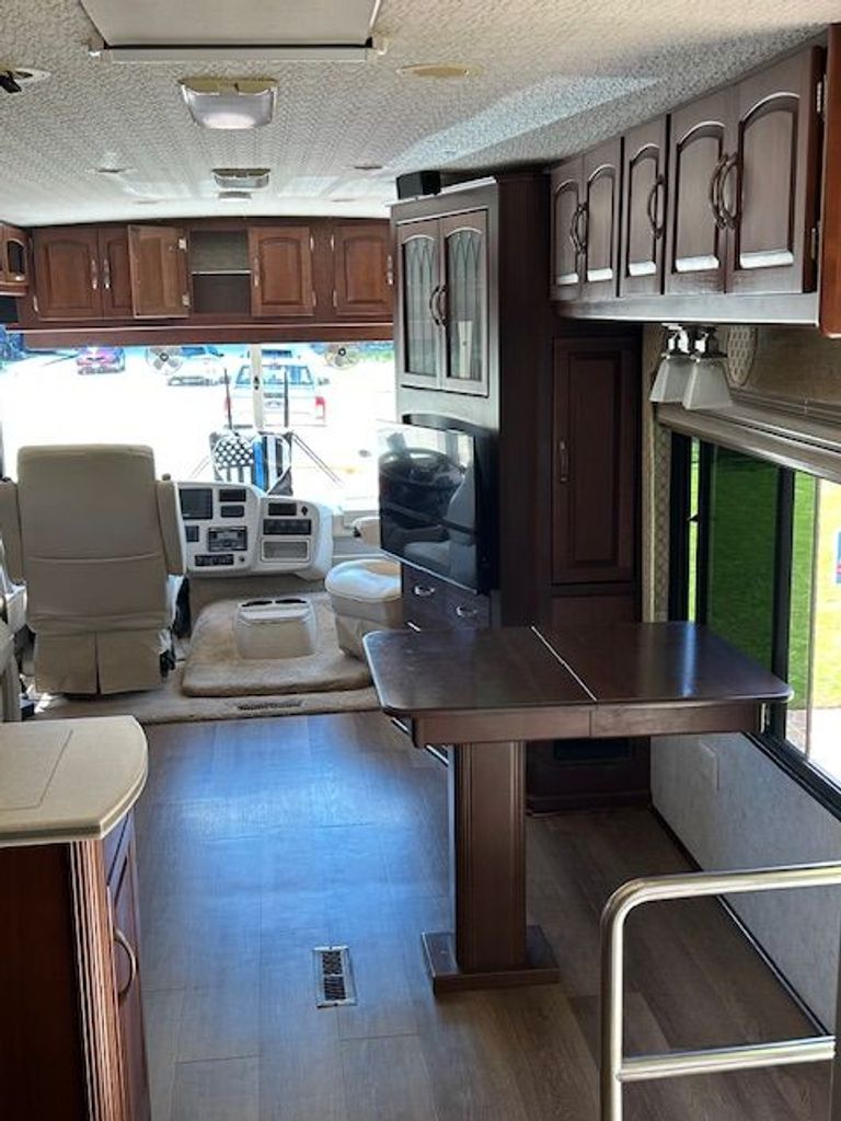 2004 Itasca Sunflyer 39T - National Vehicle