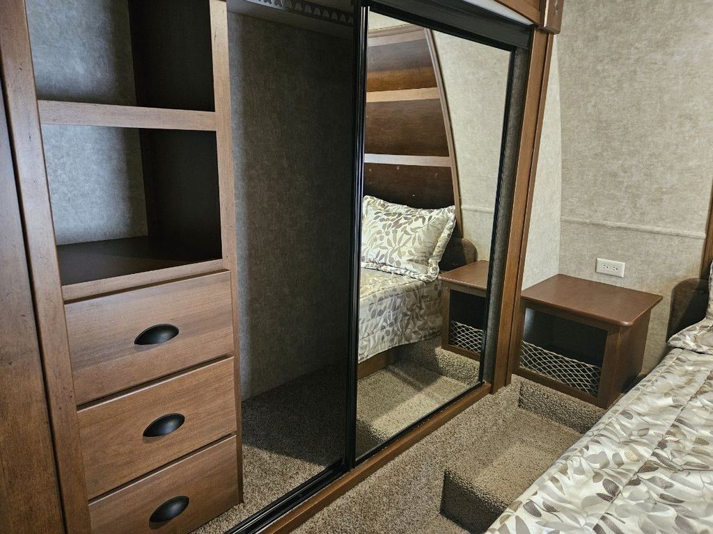 2015 Open Range Light 319RLS - National Vehicle