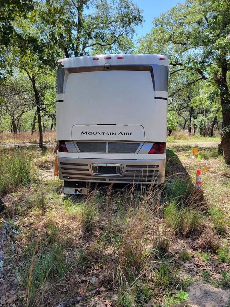 2000 Newmar Mountain Aire 4093 - National Vehicle