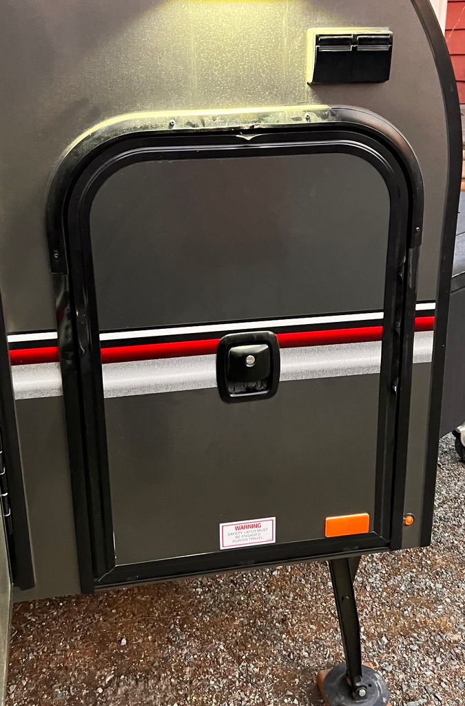 みに 2023 InTech RV Pursue Flyer - National Vehicle