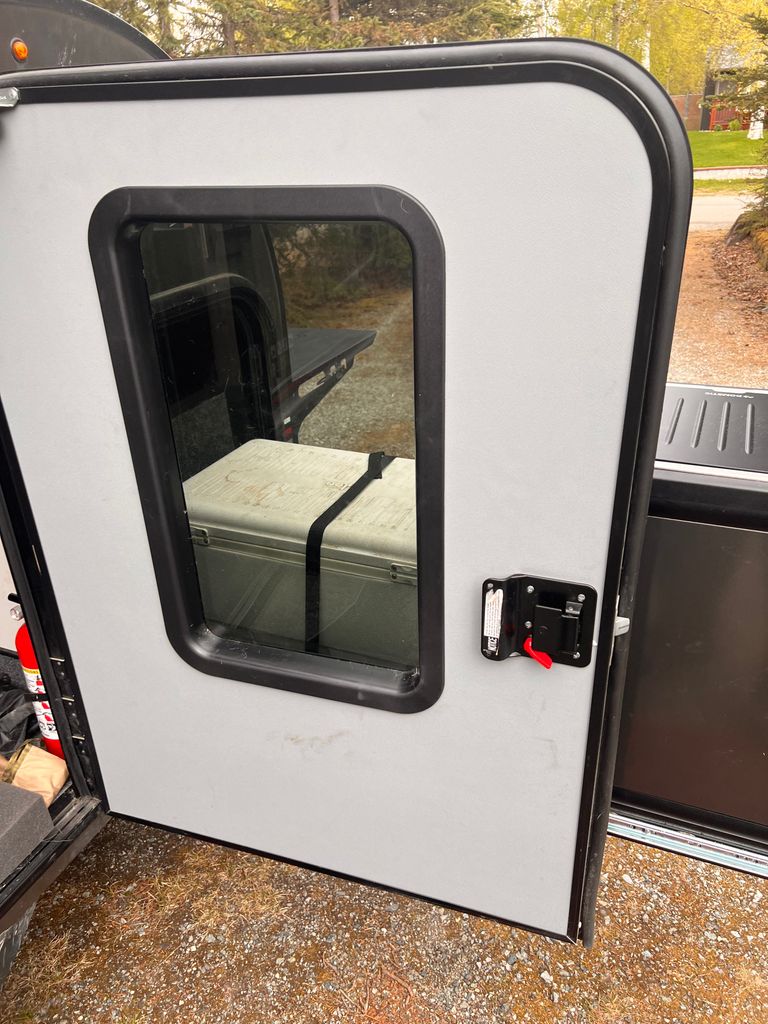 2023 InTech RV Pursue Flyer - National Vehicle