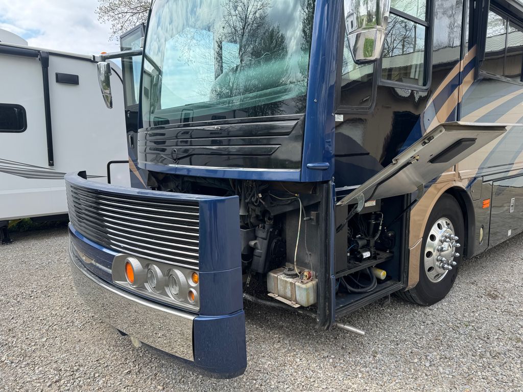 AMERICAN EAGLE  2004 American Coach American Eagle 40J - National Vehicle