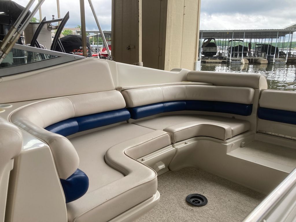 1996 Regal Ventura 8.3 SC - National Vehicle