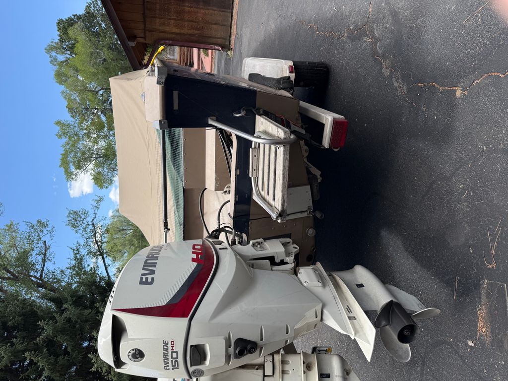 Used 2006 Godfrey Hurricane SD260 DB, 46368 Portage - Boat Trader