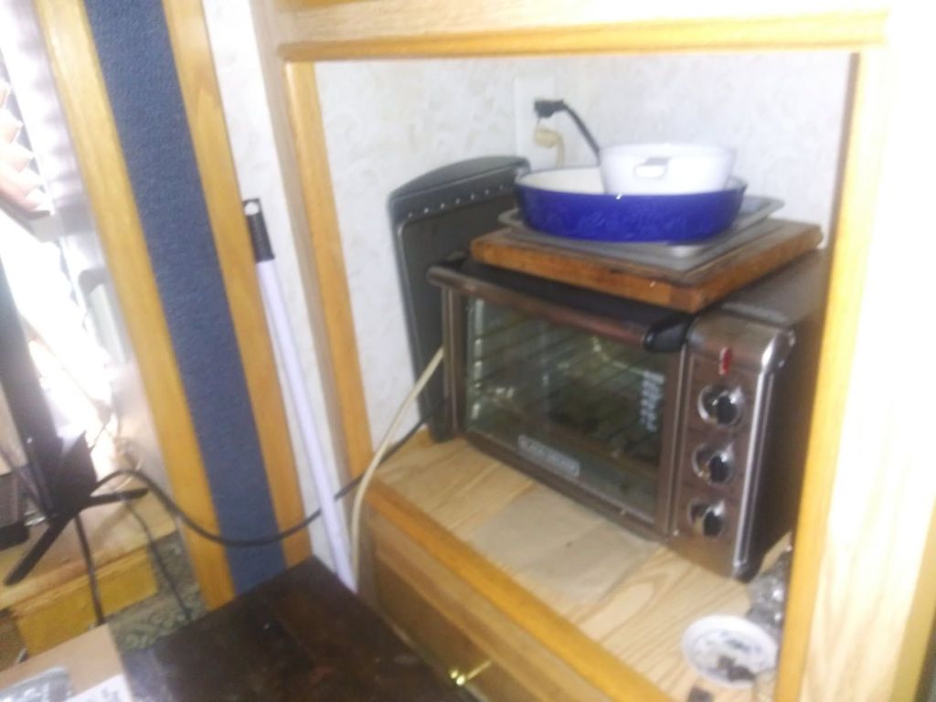 2003 Carriage Cameo SEL 32FBS - National Vehicle