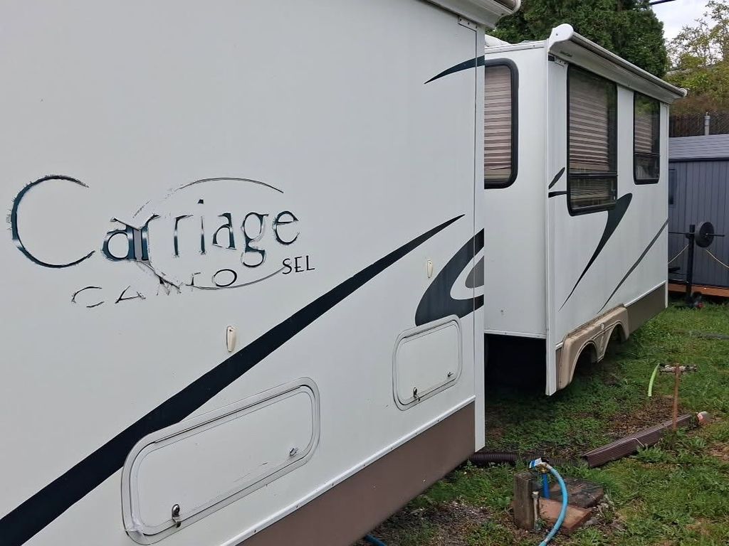 2003 Carriage Cameo SEL 32FBS - National Vehicle