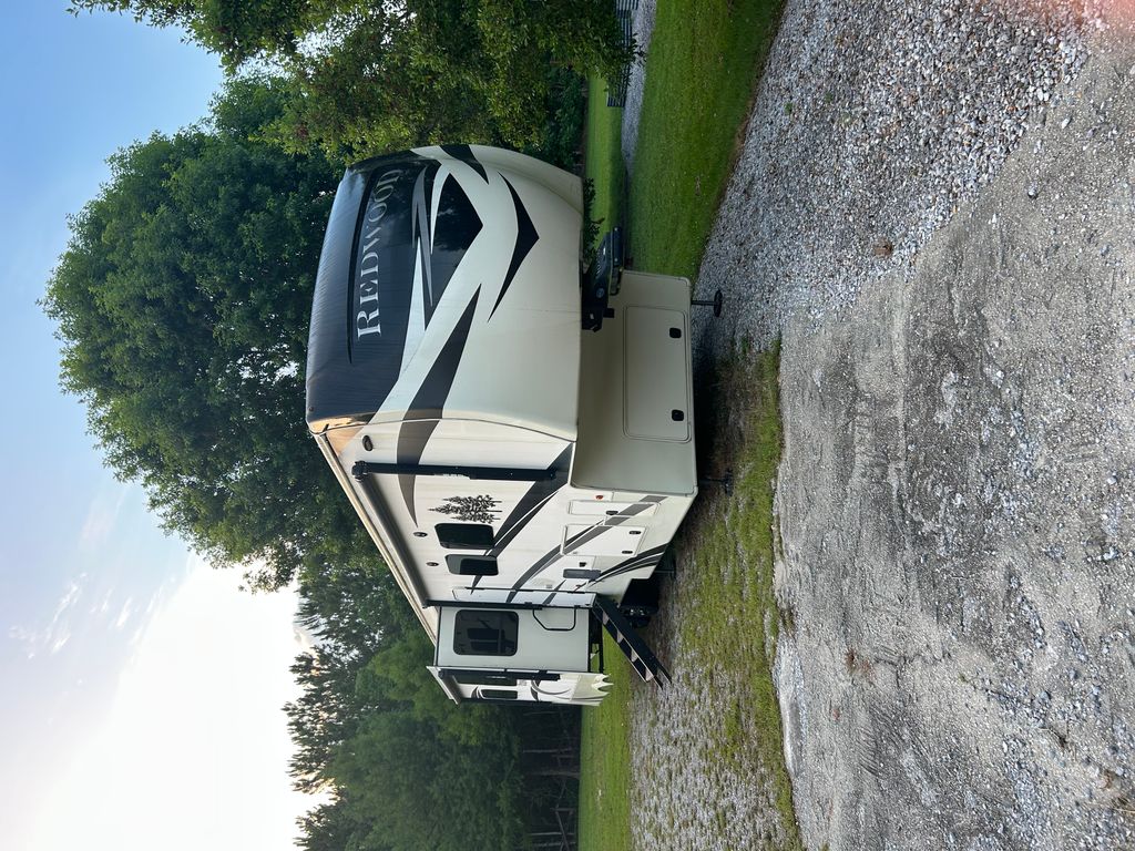 2019 Redwood RV 5th Wheel 3901WB - National Vehicle