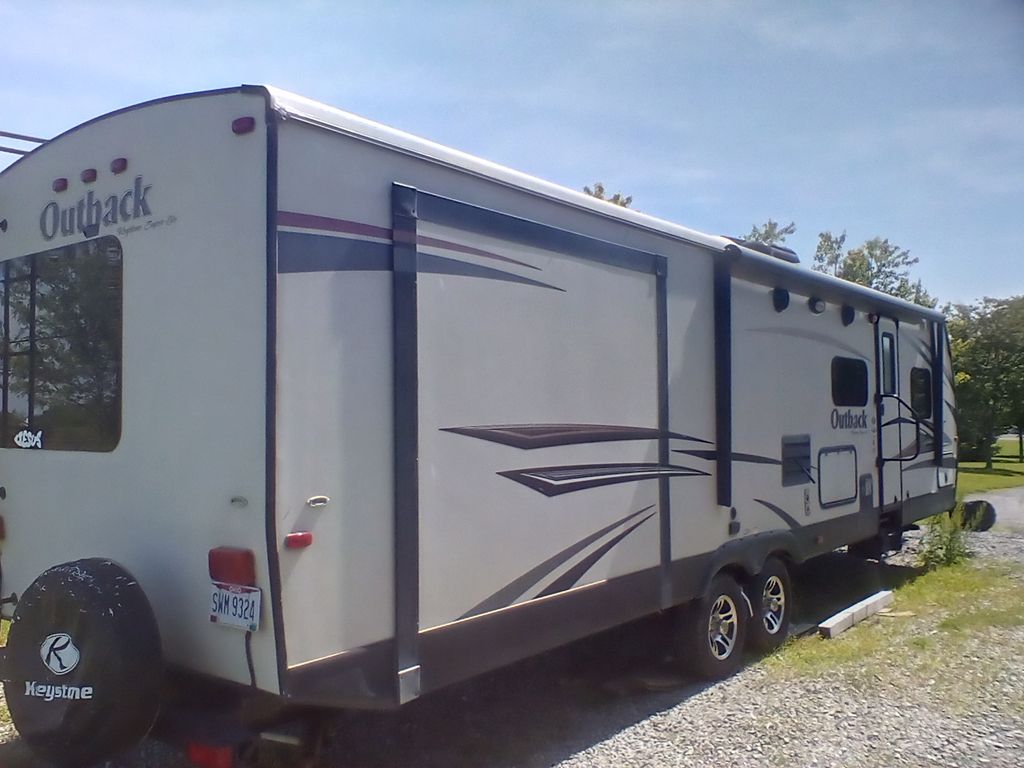 2016 Keystone Outback Super-Lite 322BH - National Vehicle