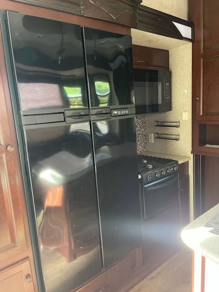 2013 Heartland Cyclone 4100 - National Vehicle
