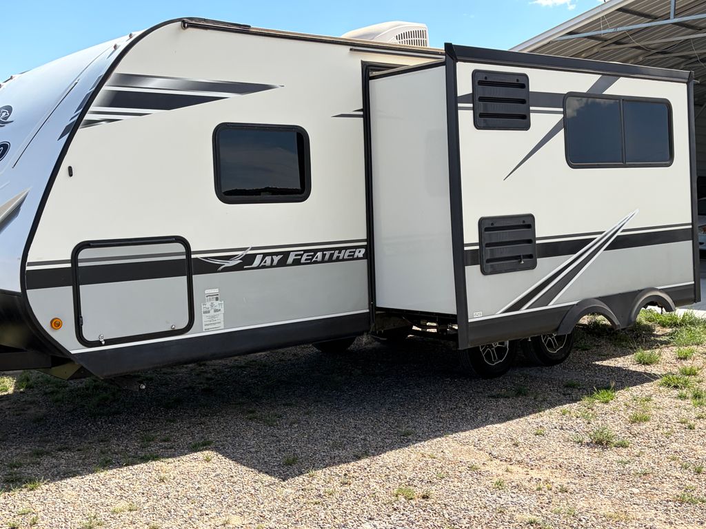 2020 Jayco Jay Feather 22RB - National Vehicle