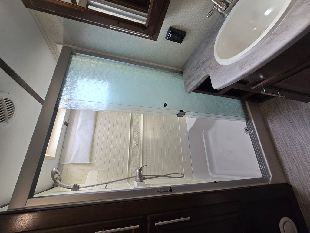 2019 Forest River Wildcat 32WB - National Vehicle