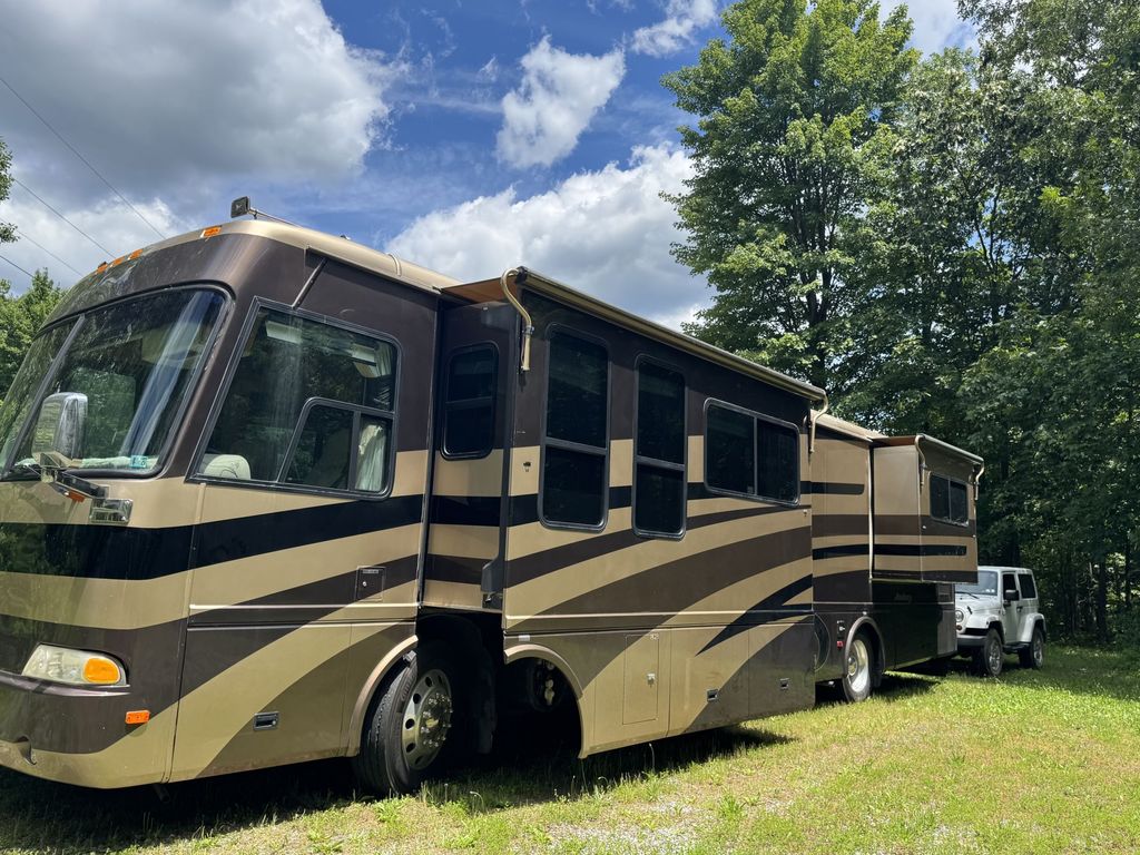 クラシック　12 2003 Beaver Monterey Newport - National Vehicle