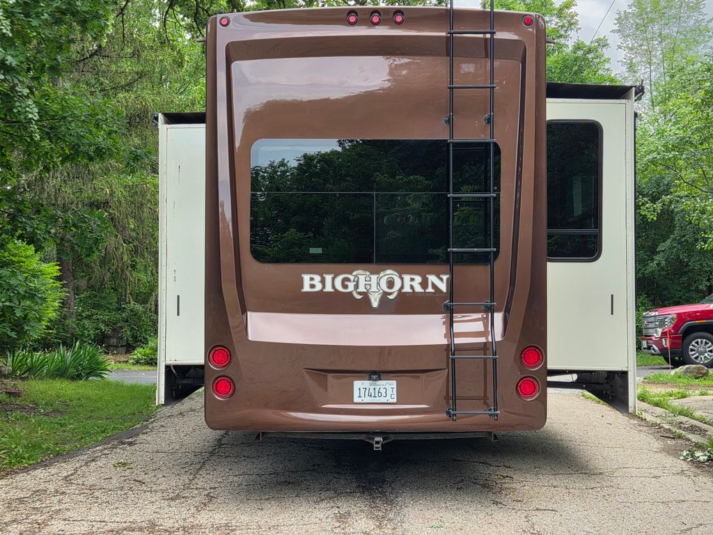 2016 Heartland Bighorn 3160EL - National Vehicle