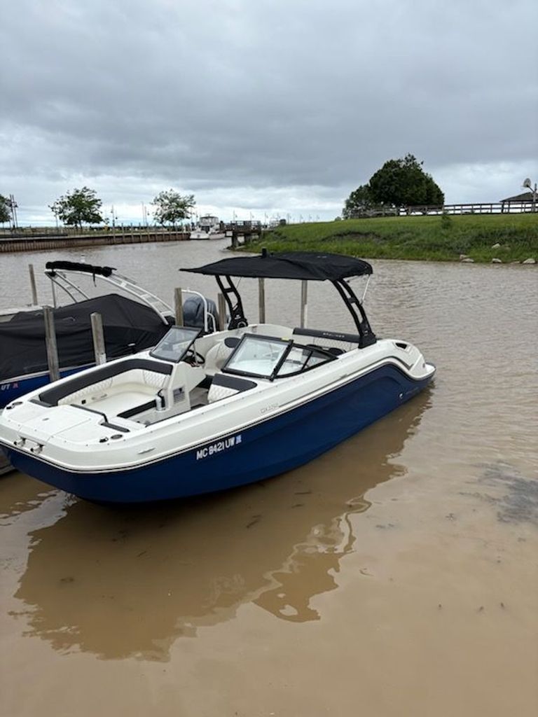 2023 Bayliner DX 2250 - National Vehicle
