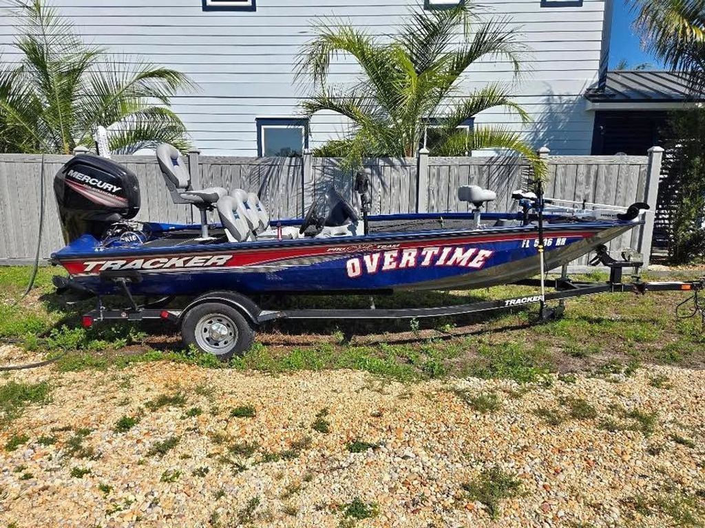 2016 Tracker Pro 175 - National Vehicle