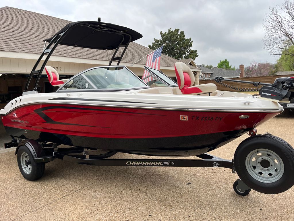 2018 Chaparral 19 H2O Ski & Fish - National Vehicle