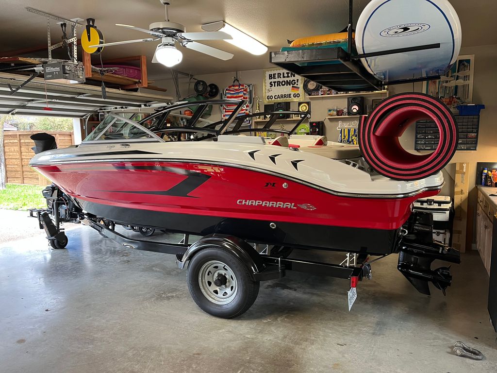 2018 Chaparral 19 H2O Ski & Fish - National Vehicle