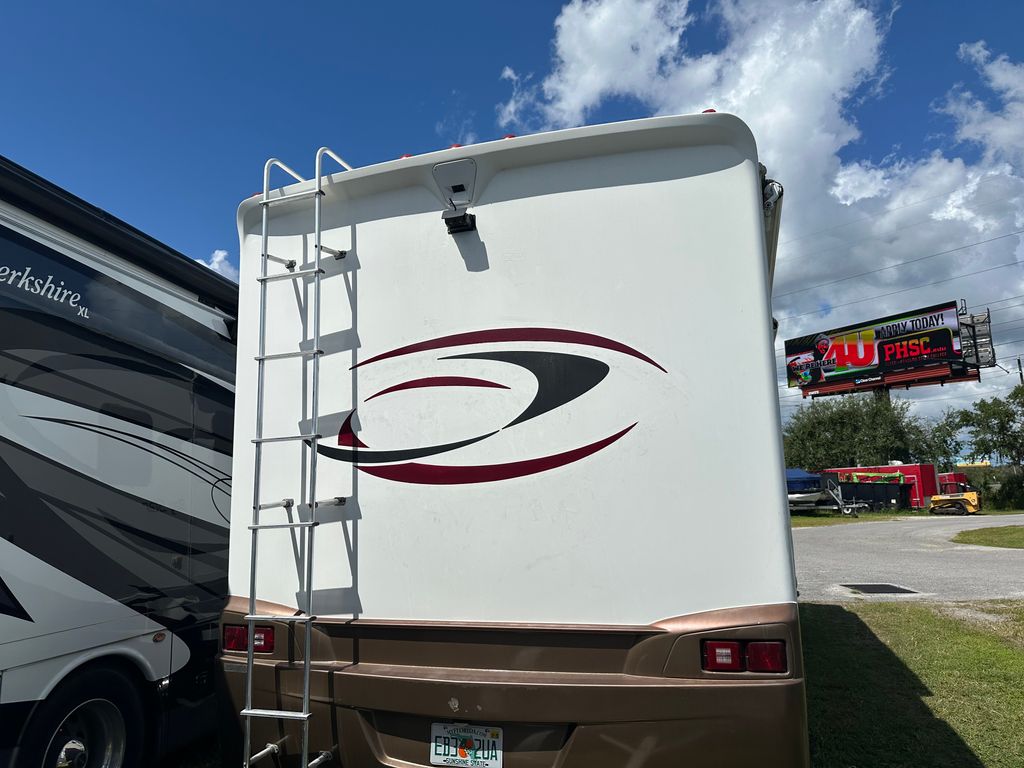2007 Newmar Bay Star 2901 - National Vehicle