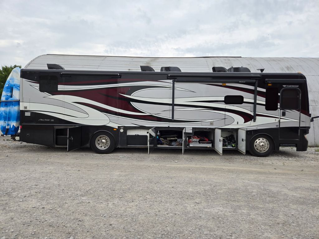 2017 Fleetwood Pace Arrow LXE 38K - National Vehicle
